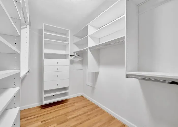 Stones Throw Beachfront Premier #4 Views