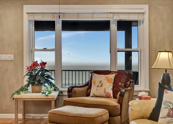 Apartment Stones Throw Beachfront Premier #4 Views Clearwater Beach